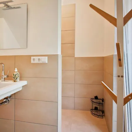 Pet Friendly In With Sauna Holiday home *